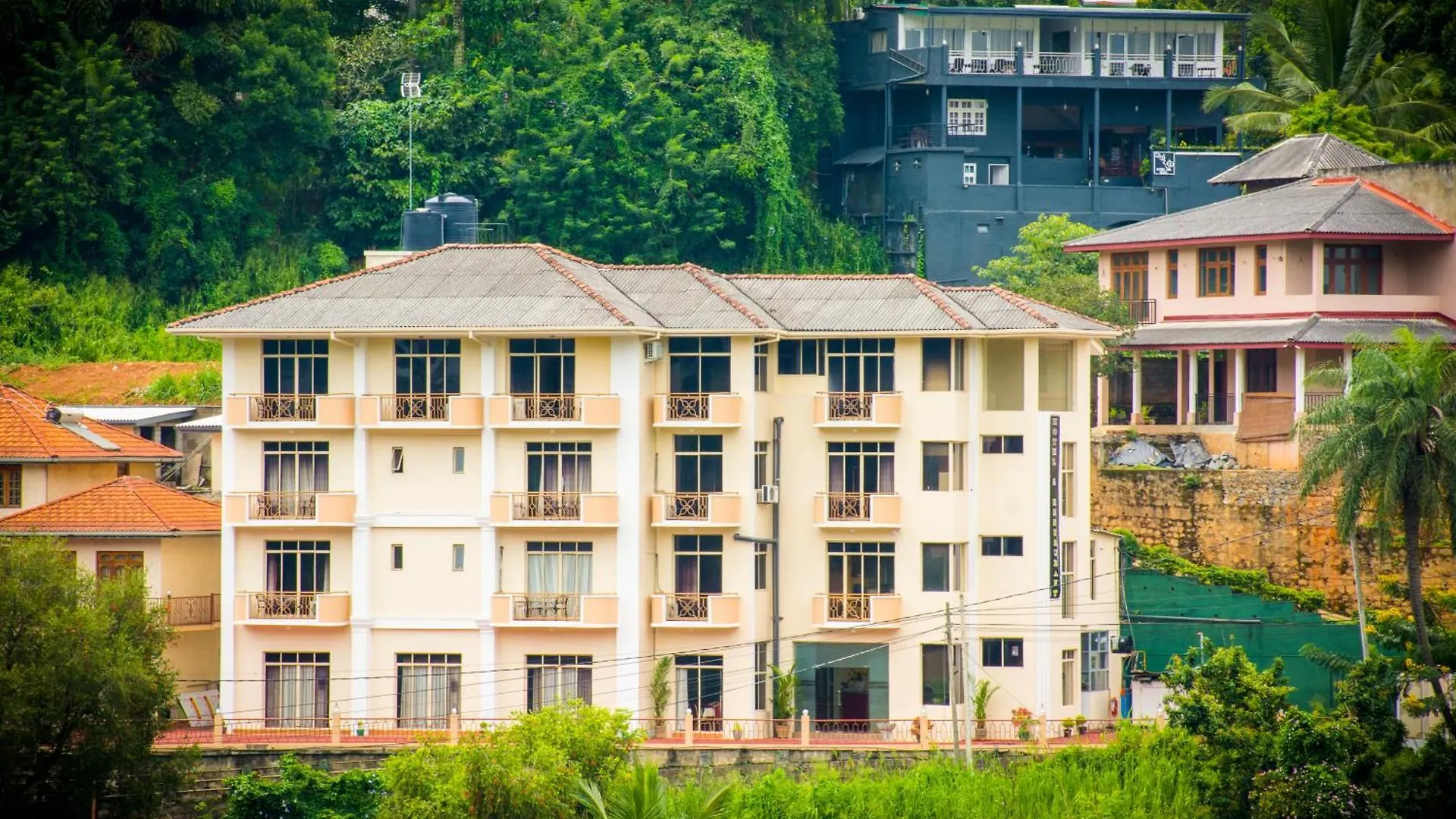 Hotel Lakefield Kandy